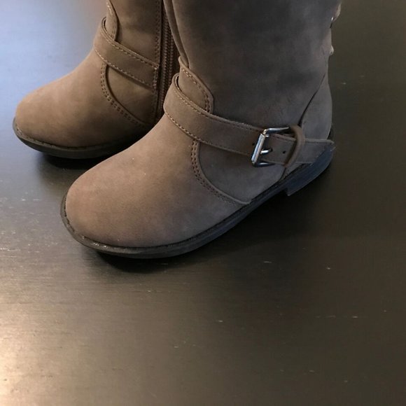 Children's Place Toddler Girls Gray/Brown Lace-Up Tall Ryder Boot - Size 7 - Picture 4 of 6